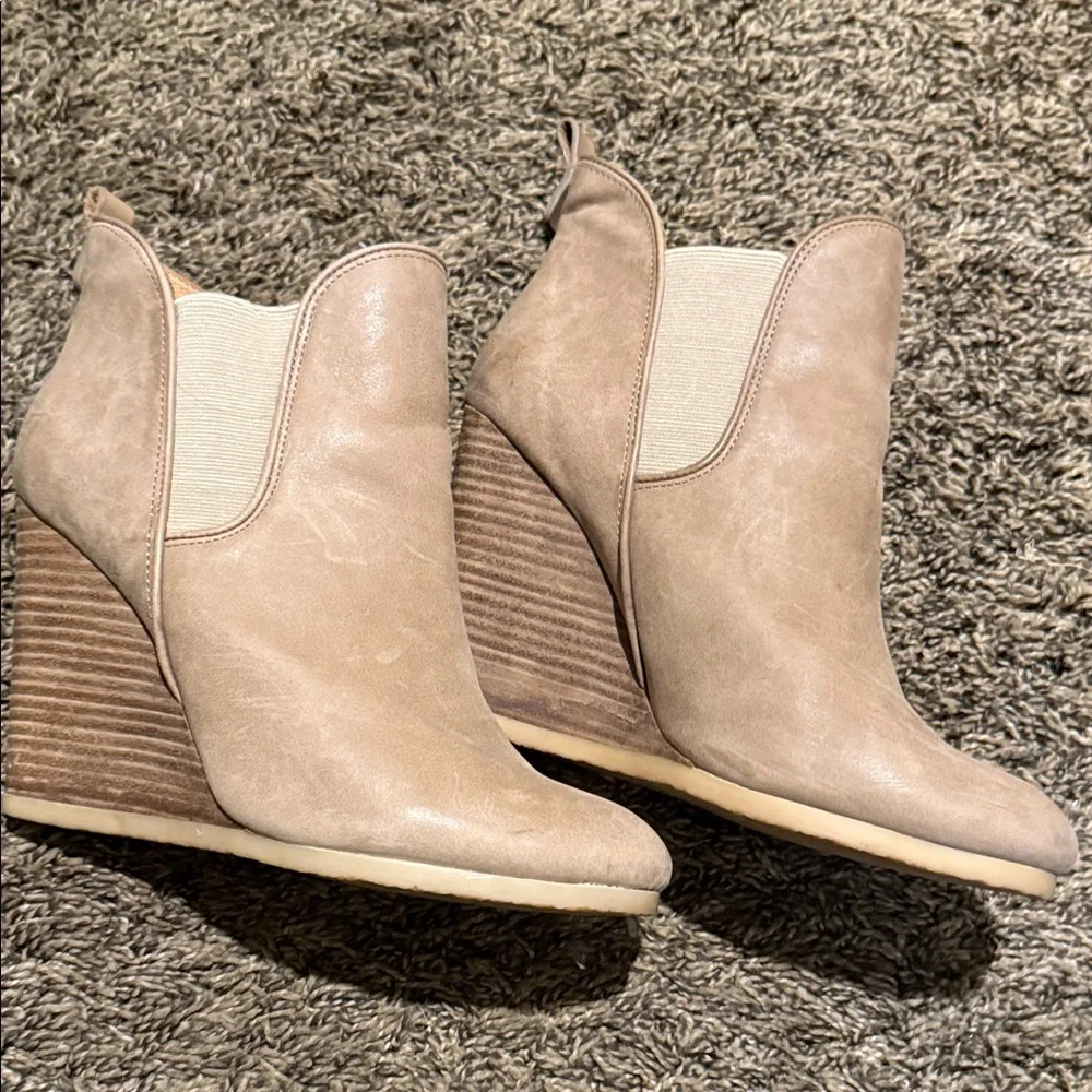 Chic Coach Ankle Booties - Picture 7 of 9
